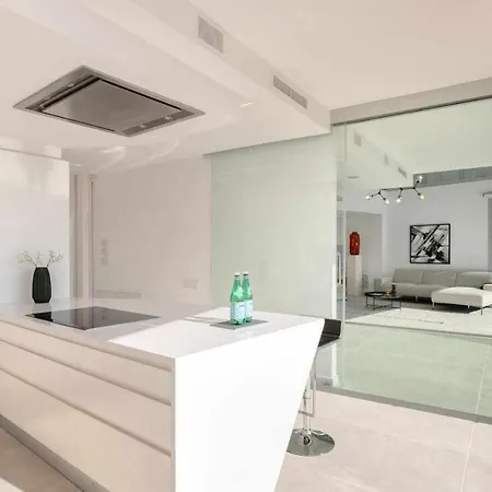 Villa Chalet En Barcelona *