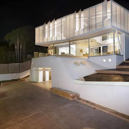 Chalet En Barcelona Villa