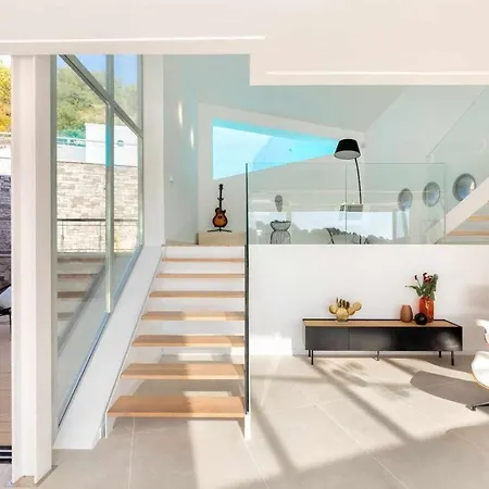 Chalet En Barcelona Villa